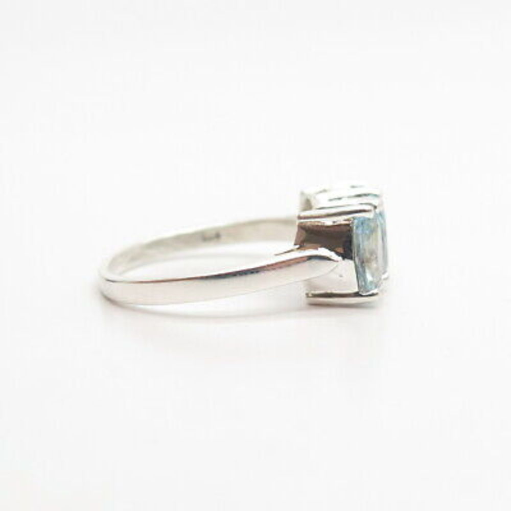 925 Sterling Silver Real Blue Topaz Gemstone Ring Size 7 1/4 - Picture 6 of 7